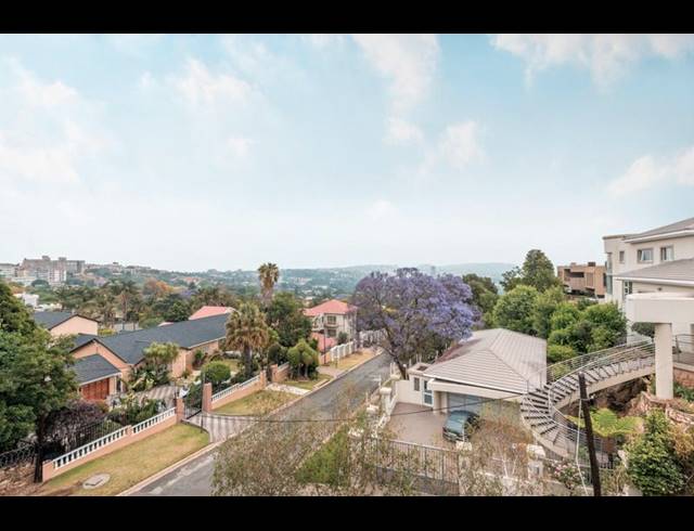 4 BEDROOM HOUSE FOR SALE IN BEDFORDVIEW